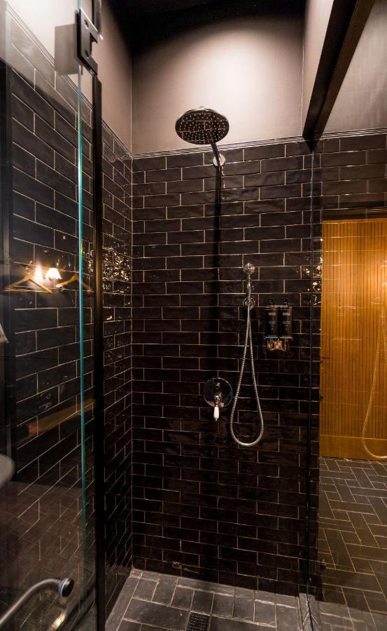 Communal Hotel Kutaisi Eksteriør billede