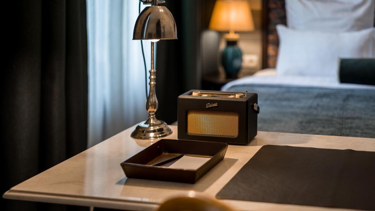 Communal Hotel Kutaisi Eksteriør billede