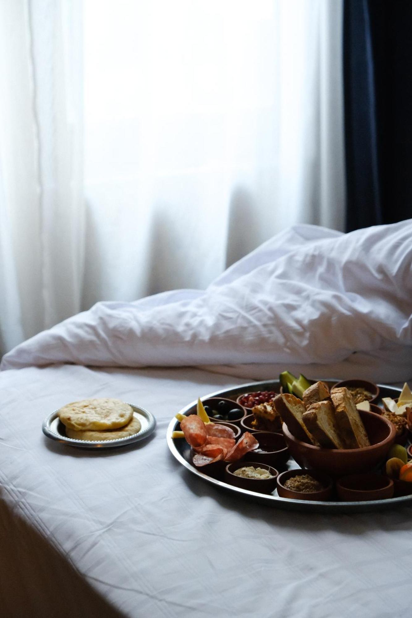 Communal Hotel Kutaisi Eksteriør billede